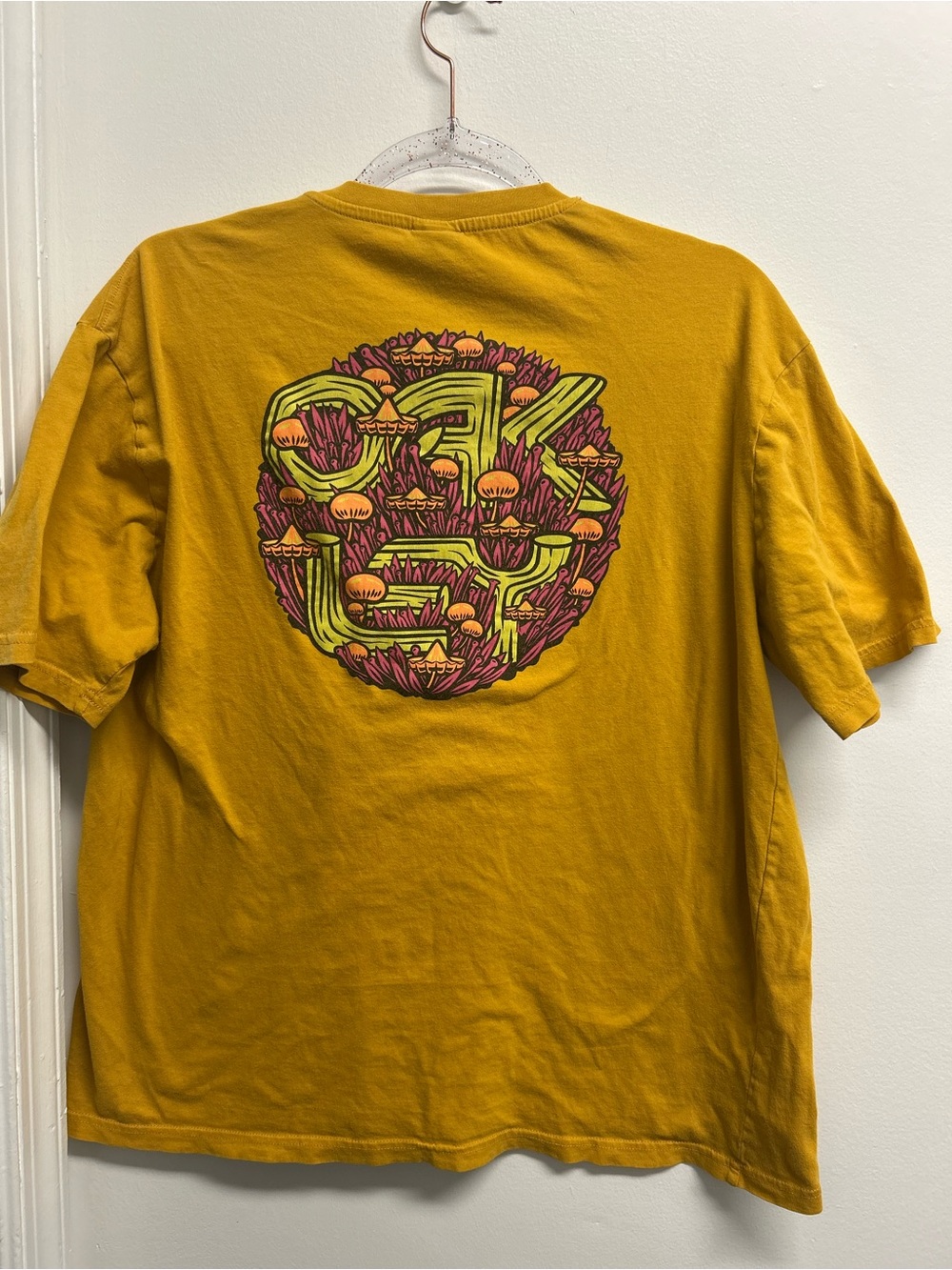 Men's Oakley Agaricus Nassa Gokd Graphic Tee - Metal Streetwear